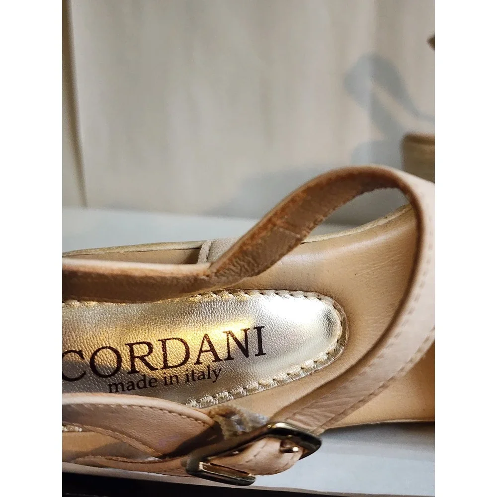 Cordani platform wedge